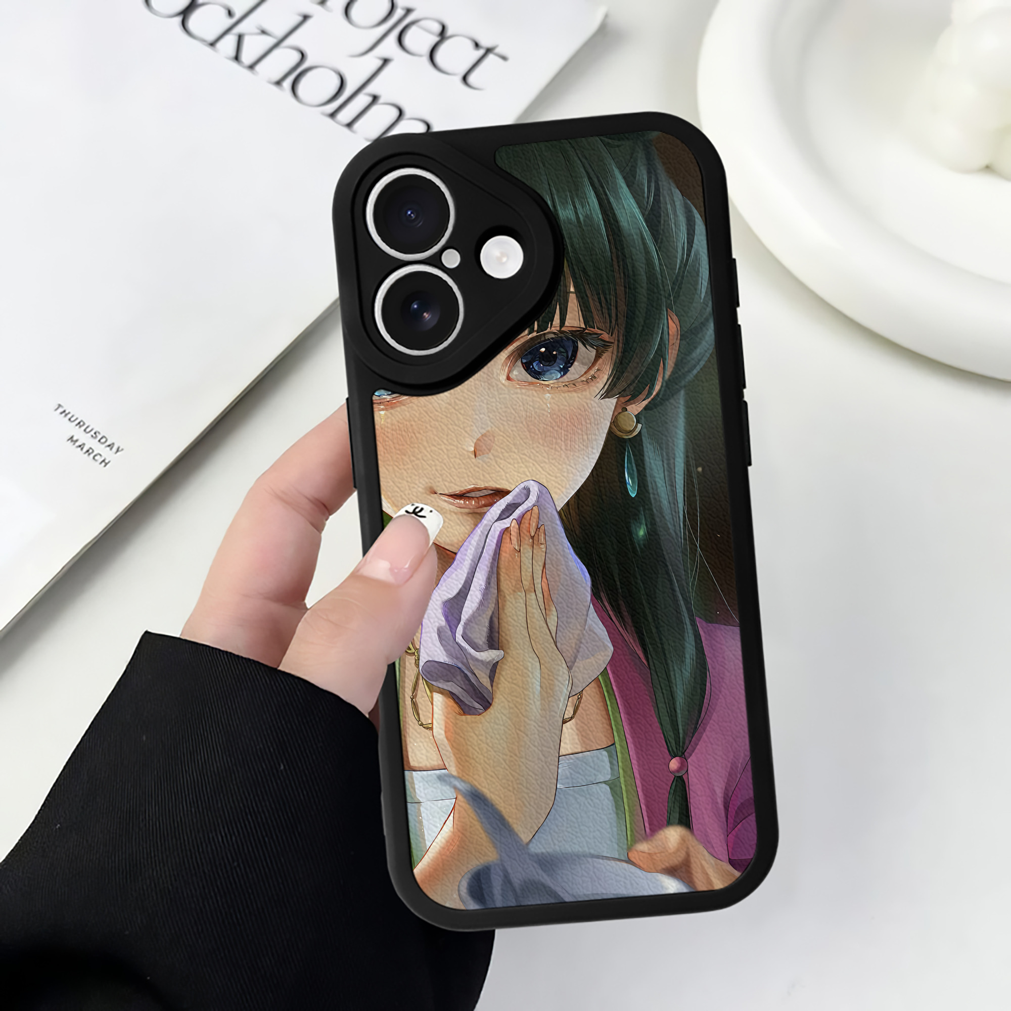 薬屋のひとりごと The Apothecary Diaries 【iPhone 16シリーズ対応】シリコンスマホケース（レザー調） 材質：シリコン